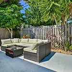 Vacation Rental With Private Pool In Wilton Manors