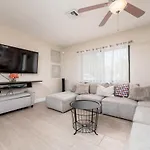 Home At Poinsettia Heights
