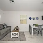 Enjoy And Relax Around Fort Lauderdale Area!!