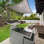 Mango Lovers Zen Beach Retreat W Hot Tub