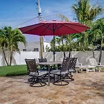 Wilton Manors Pool Oasis 3/3 And Free Parking