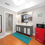 Wilton Manors Pool Oasis 3/3 And Free Parking