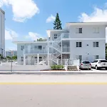 Bayshore Breeze 8