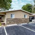 Comfy Condos At Middle River Apt 2