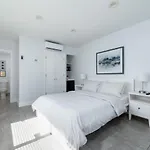 Bayshore Breeze 4