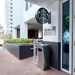 Ocean Breeze Free Parking Apt 1