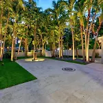 Cascada-Luxe Resort Heated Pool Hottub Wlk 2 Beach