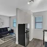 Rustic Retreats Modern 1Br For 4 Guests Minutes From Las Olas