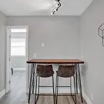 Rustic Retreats Beachy 1Br For 4 Guests In The Heart Of Fort Lauderdale