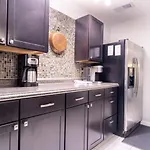 Wilton Manors Cottage West 2 Bed 2 Bath With Pool