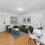 Lake Ridge Villa - Free Parking