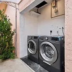 Awesome 1Br Apartment @Sailboat