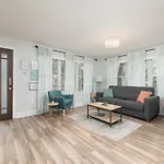 The Flats At Riverside Park 2