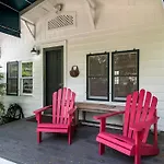 The Cracker Shack Historic Cottage Fort Lauderdale