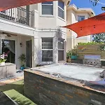 Relaxing Zen Oasis In Wilton Manors