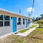 Azul Suite - Upscale 1-Bedroom Unit
