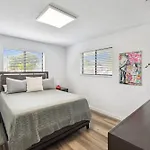 Harbourside Flats