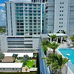 The Freedom House • Urban Oasis • Eclectic Retreat