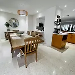 Seahorse Villa 2 By Pmi