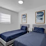 4 Bedroom 3 Bath Villa