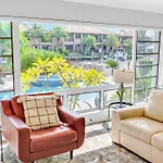 One-Bedroom Suite Heated Pool Dock Access Quiet Neighborhood Saltaire Four Resldences
