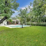 Hibiscus House