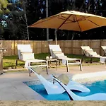 Fox Garden-Heated Pool-Spa- Boho-Downtown & Beach