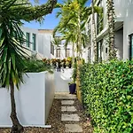 Las Olas Hammocks Unit 3 By Pmi
