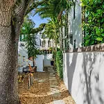 Las Olas Hammocks Unit 3 By Pmi