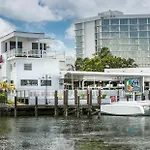 Bahia Cabana Beach Resort