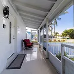 Private Heated Pool Villa In Ftl Near Beach