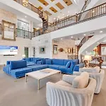 The Modern Castle Canal View Access Rooftop Living Greenhouse Vlllas