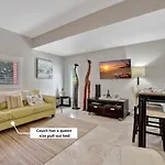 Trendy 1Br 2Ba Heated Pool Short Walk To The Beach
