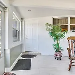 Homey Ft Lauderdale Getaway 4 Miles To Beach!