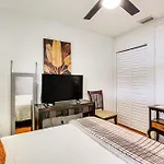 Homey Ft Lauderdale Getaway 4 Miles To Beach!