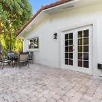A Slice Of Paradise - Bel Air Beach House With Private Pool
