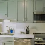 Modern Lux Home 3Br 2Ba With Heated Pool
