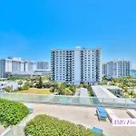 Elegant 1Br Retreat With 5 Star Amenities And Stunning Views