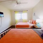 Bayview Regency Apartments By Lowkl