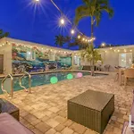 Casadelmar- Outdoor Oasis Heated Pool 5 Min 2 Beach