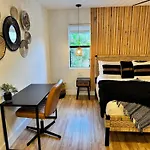 Fox Garden-Heated Pool-Spa- Boho-Downtown & Beach