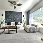 Private Oasis With Lap Pool Close To The City Center