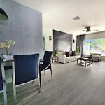 Private Oasis With Lap Pool Close To The City Center