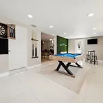 The Jungalo - Pool & Billards