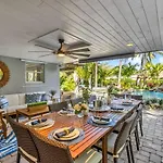New Waterfront Oasis Mins Beach, Eats, Shop