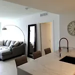 Fort Lauderdale Beach Suites - The Gale