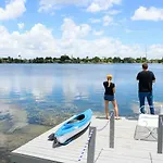 Docking Area - 3/2 Lake House - Water Activities And Docking Area