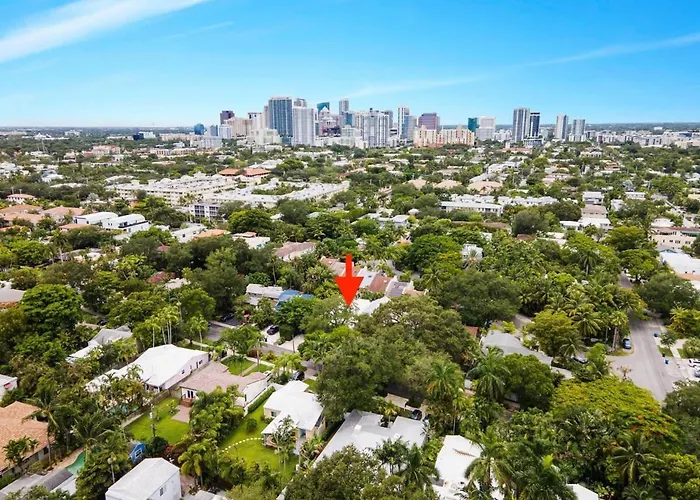 Charming 2 Bedroom Apartment In Victoria Park