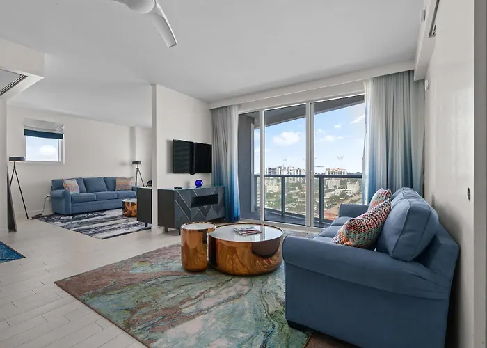 Luxury 2Br Fort Lauderdale W Residence With Double Living Room, Ocean & Intercoastal Views, Brand New Sofas!