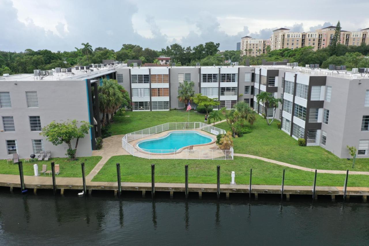 Artrageous On The River By Rocketstay Apartment